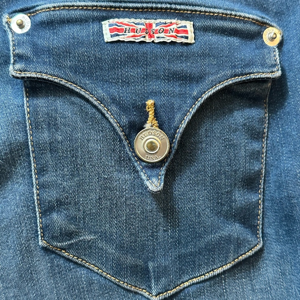 Hudson Jeans Blue Denim Knee Shorts - Picture 6 of 9